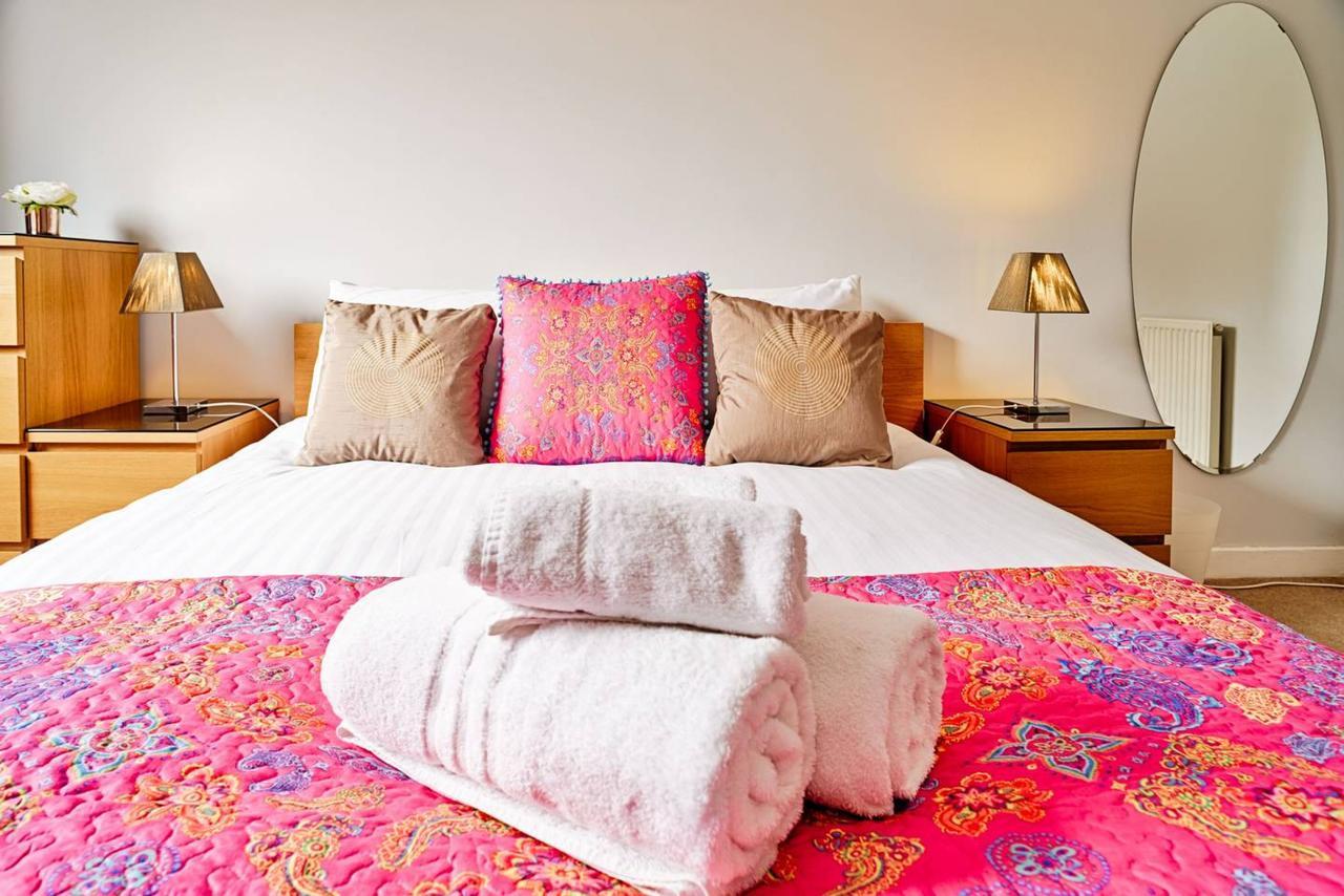 Joivy Bright Royal Mile Apartment 爱丁堡 外观 照片