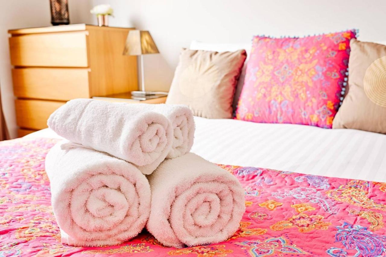 Joivy Bright Royal Mile Apartment 爱丁堡 外观 照片