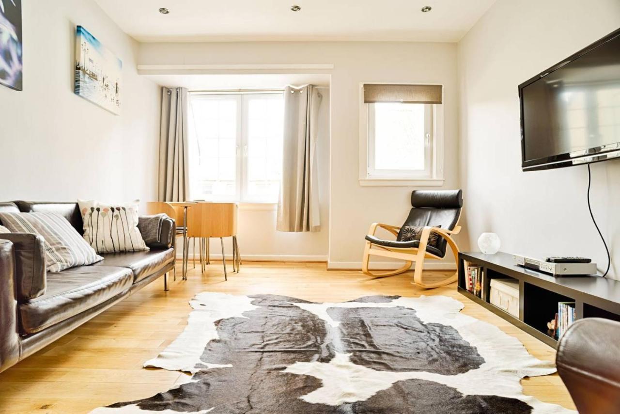 Joivy Bright Royal Mile Apartment 爱丁堡 外观 照片
