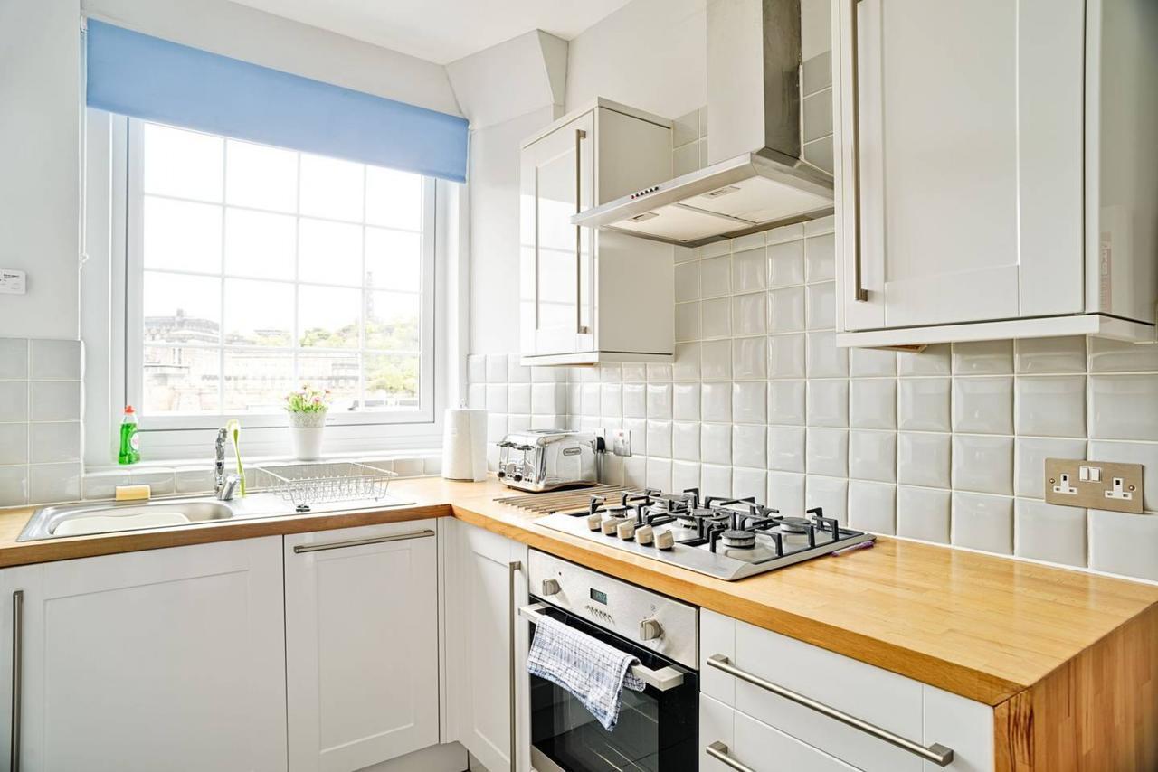 Joivy Bright Royal Mile Apartment 爱丁堡 外观 照片